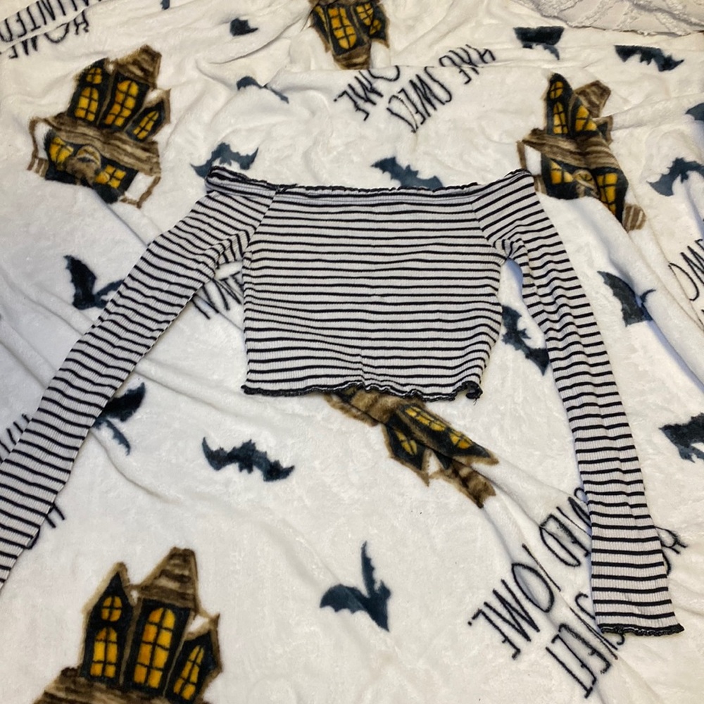 H&M striped off the shoulder long sleeve
